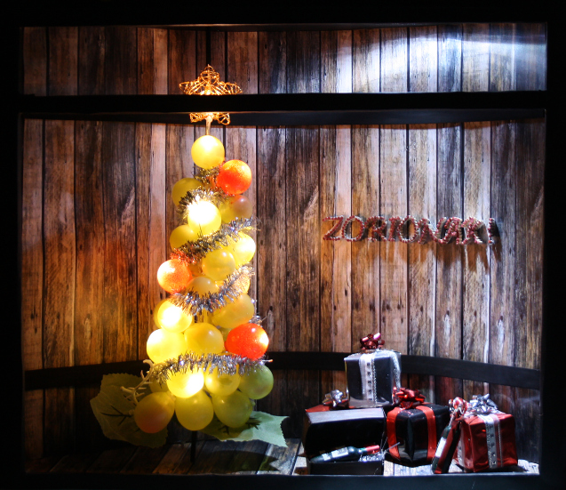 Escaparate navideño para&nbsp;Vinoteca