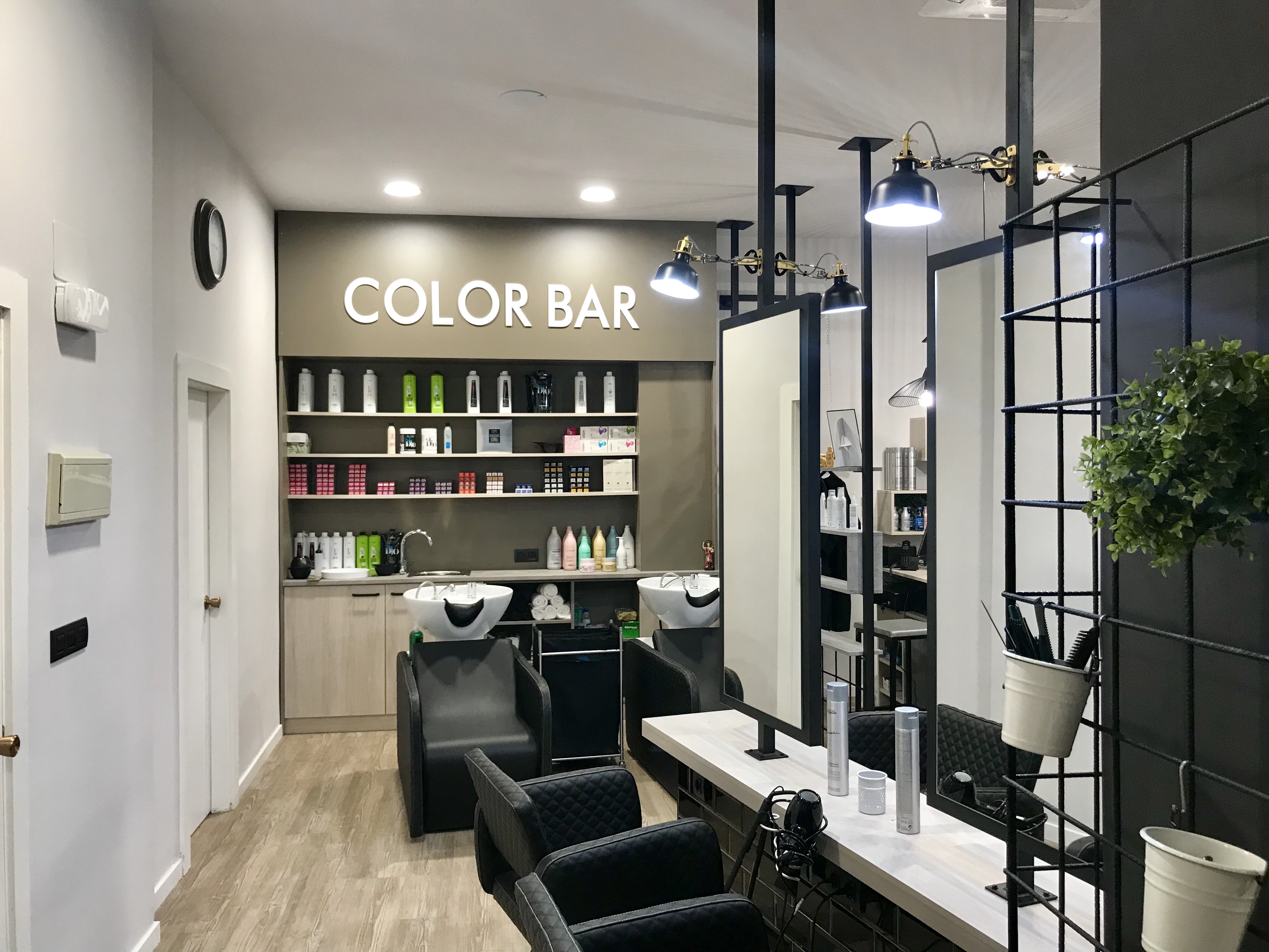 F0B52A53-628C-4D4E-B4DE-F4F2A4AA6B81