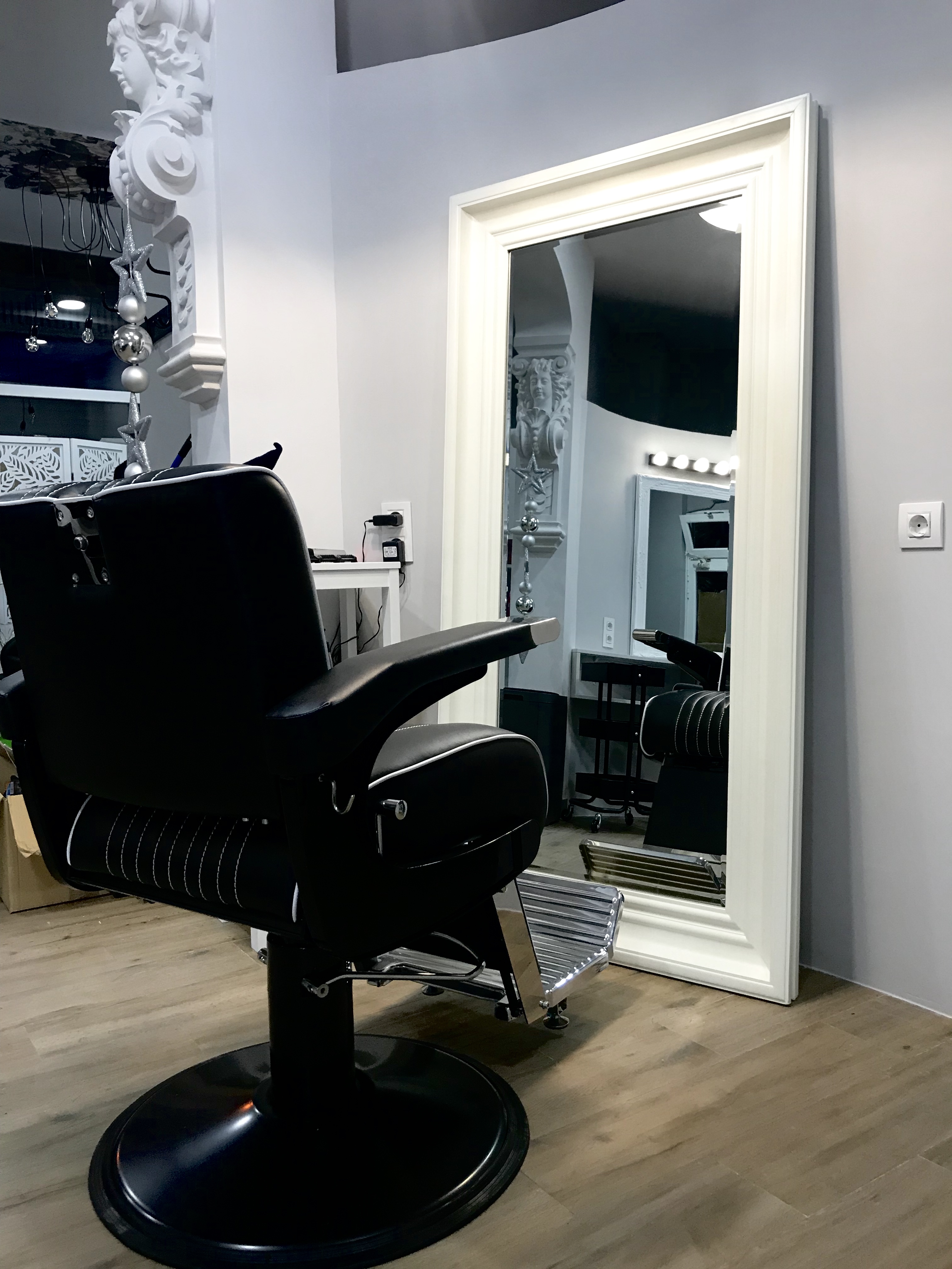 0C6B4D93-8226-4503-993E-21AB2829193C