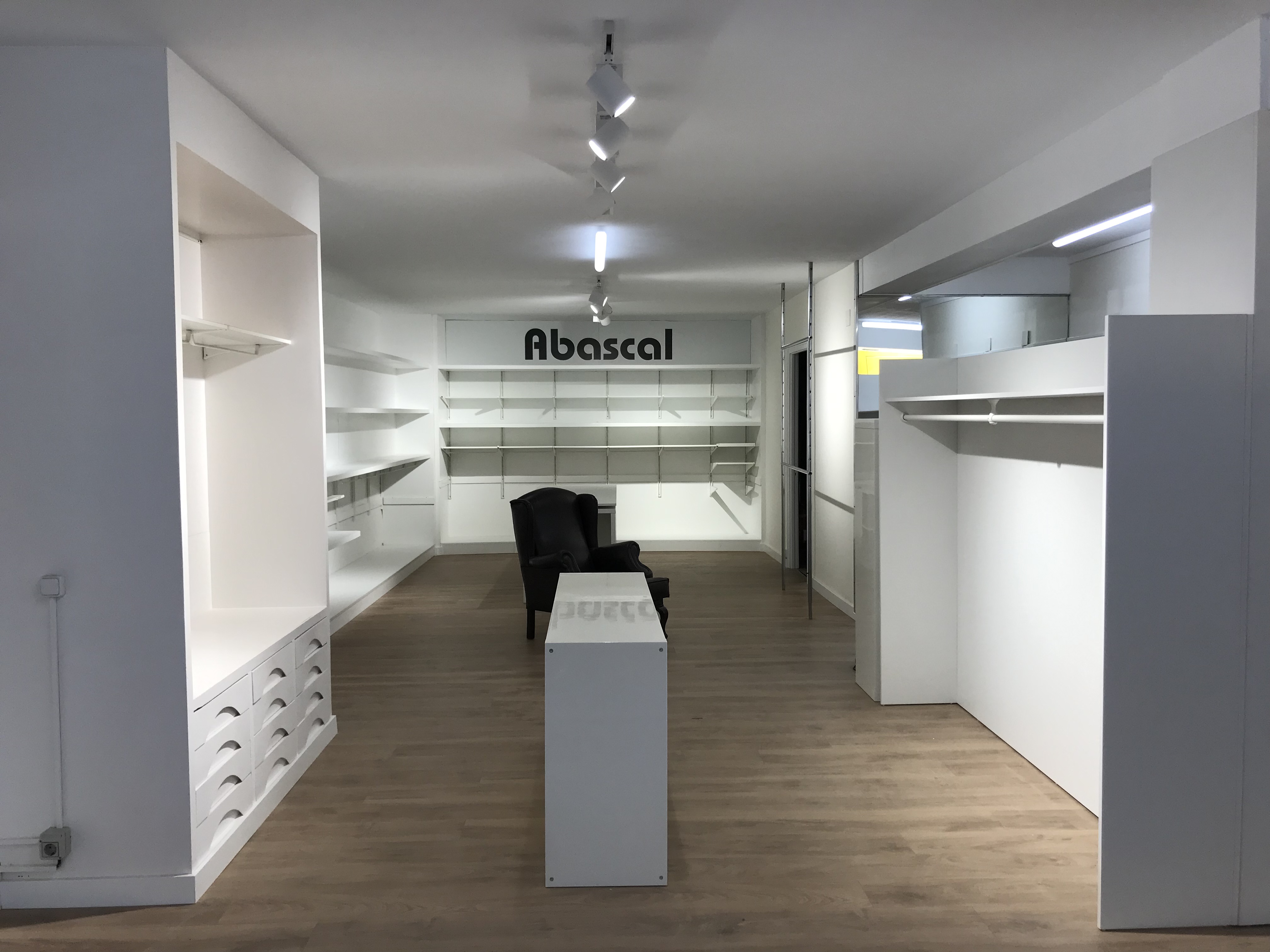 B5A34383-FE1E-4C65-BCB0-40F328A13801