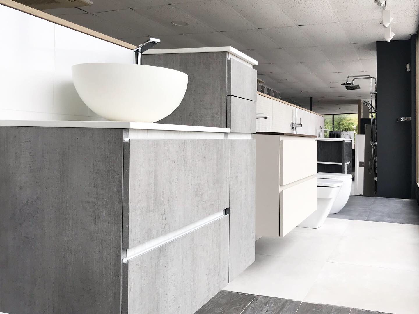 C800FA8A-E369-4A1B-B5D0-938CEF28562B